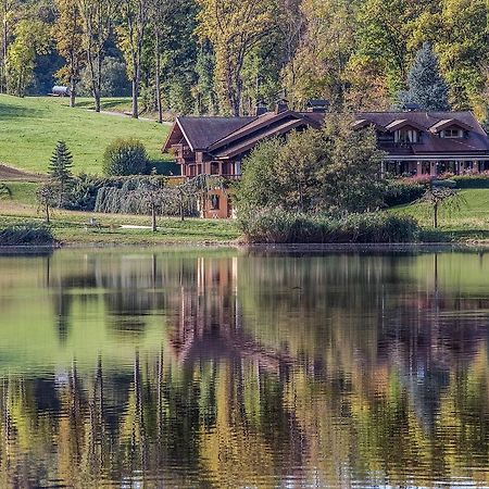 Отель L'Ancolie "Chalet Du Lac" Крюзей Экстерьер фото