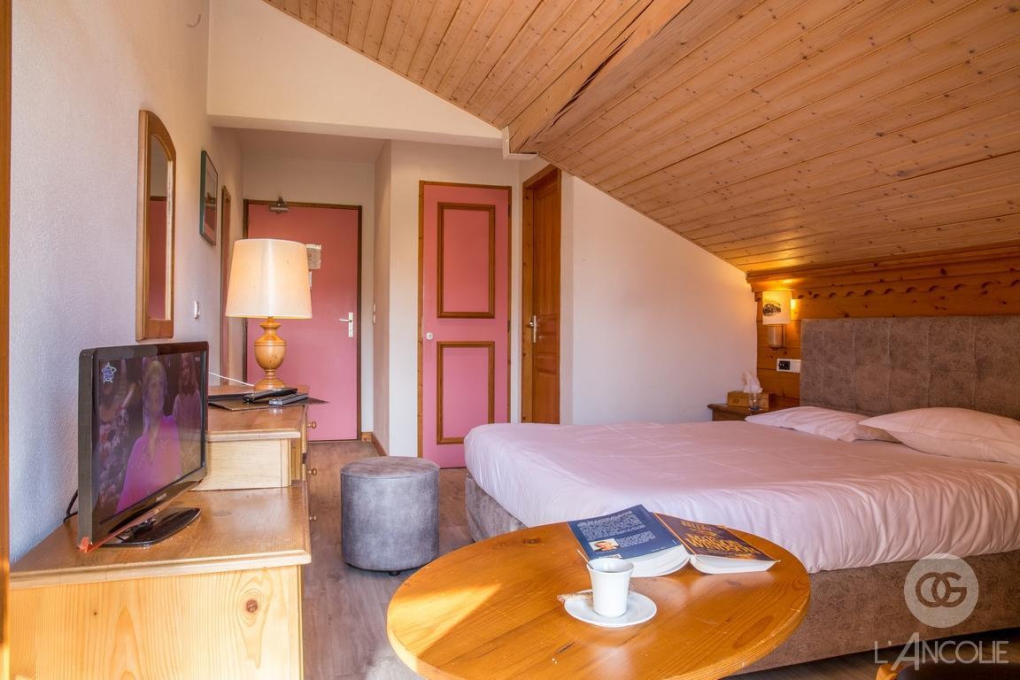 Отель L'Ancolie "Chalet Du Lac" Крюзей Экстерьер фото