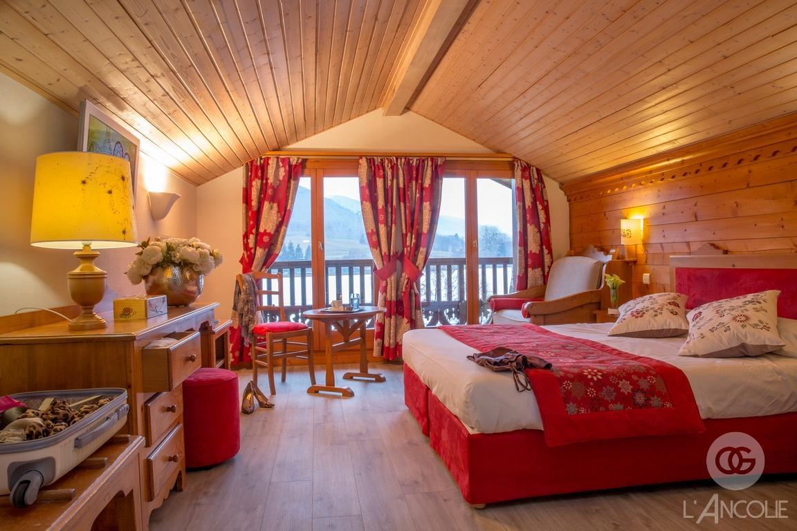Отель L'Ancolie "Chalet Du Lac" Крюзей Экстерьер фото